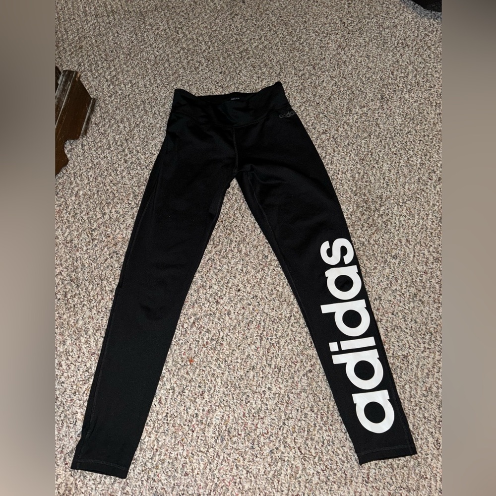 Adidas leggings